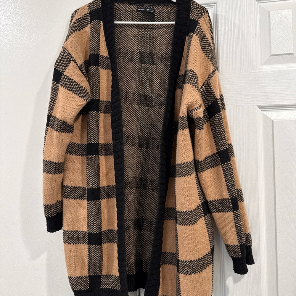 SHEIN Black and Tan Checkered Cardigan